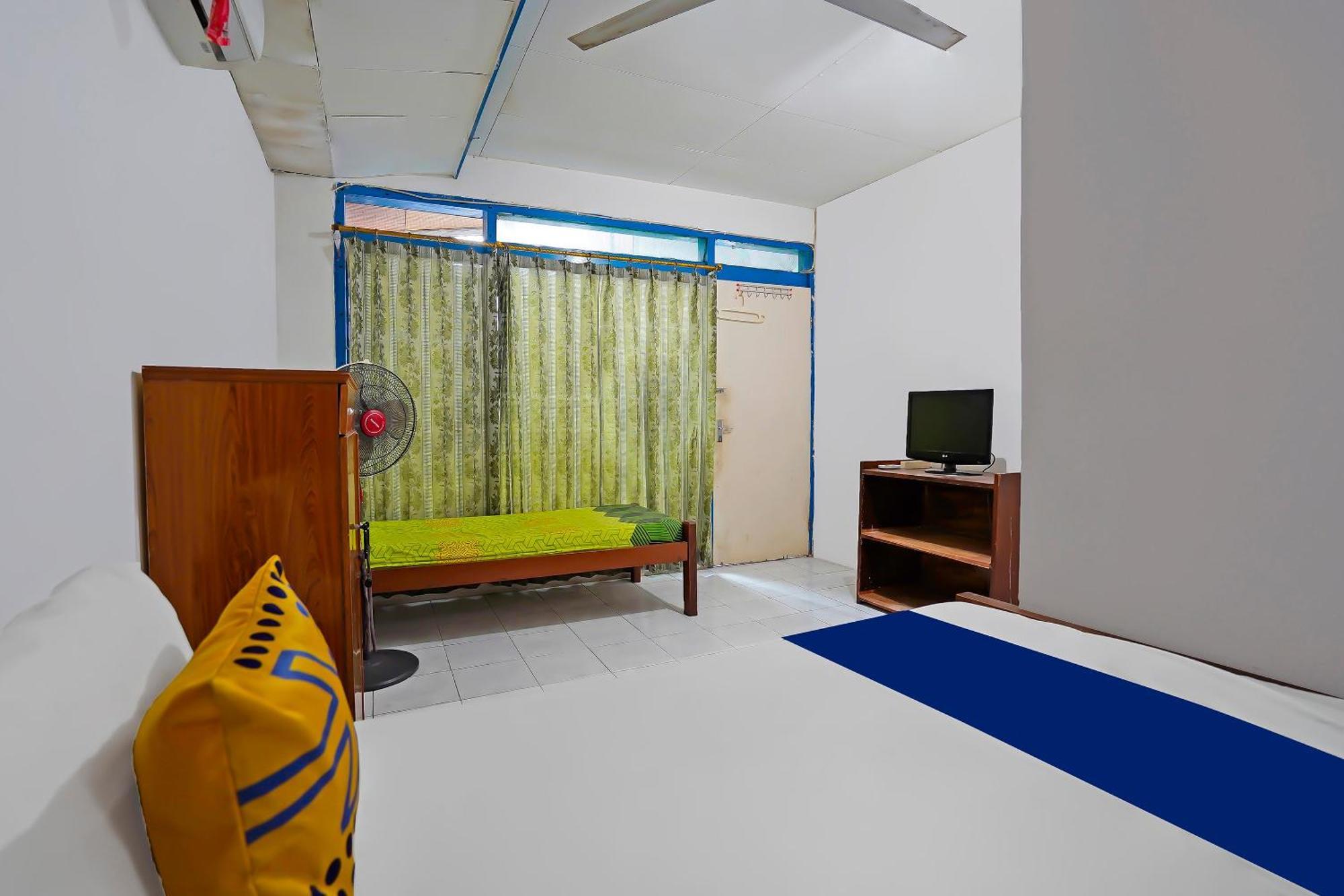 Oyo Life 92651 Meir E-homestay Syariah Hotel